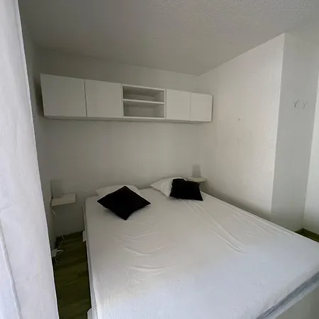 Preco 459 Maxime 4 Couchages Piscine Et Parking Apartment *