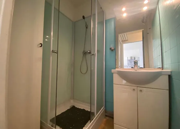 Preco 459 Maxime 4 Couchages Piscine Et Parking Sainte-Maxime